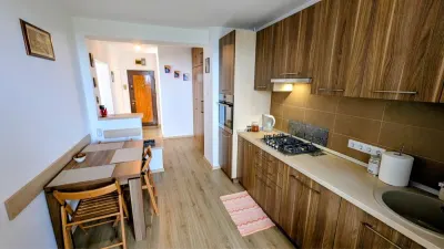 Apartament 3 camere - foto 2
