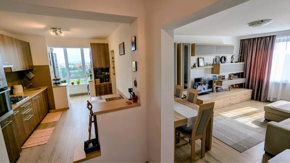 Apartament 3 camere - foto 4
