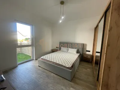 Apartament 3 camere si curte proprie - foto 4