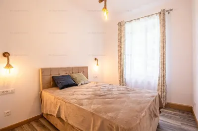 3 CAMERE ULTRACENTRAL | PARCARE SI GRADINA PROPRIE | TERASA INTERIOARA - foto 15