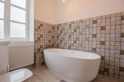3 CAMERE ULTRACENTRAL | PARCARE SI GRADINA PROPRIE | TERASA INTERIOARA - foto 22