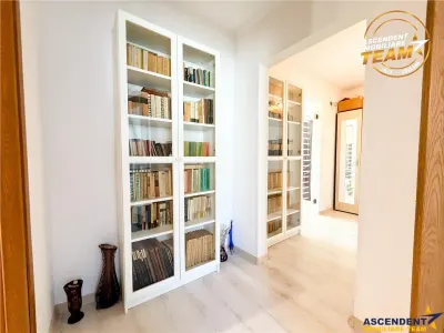 Apartament cu 3 camere, decomandat, etaj2, Central, Sfantu Gheorghe - foto 3