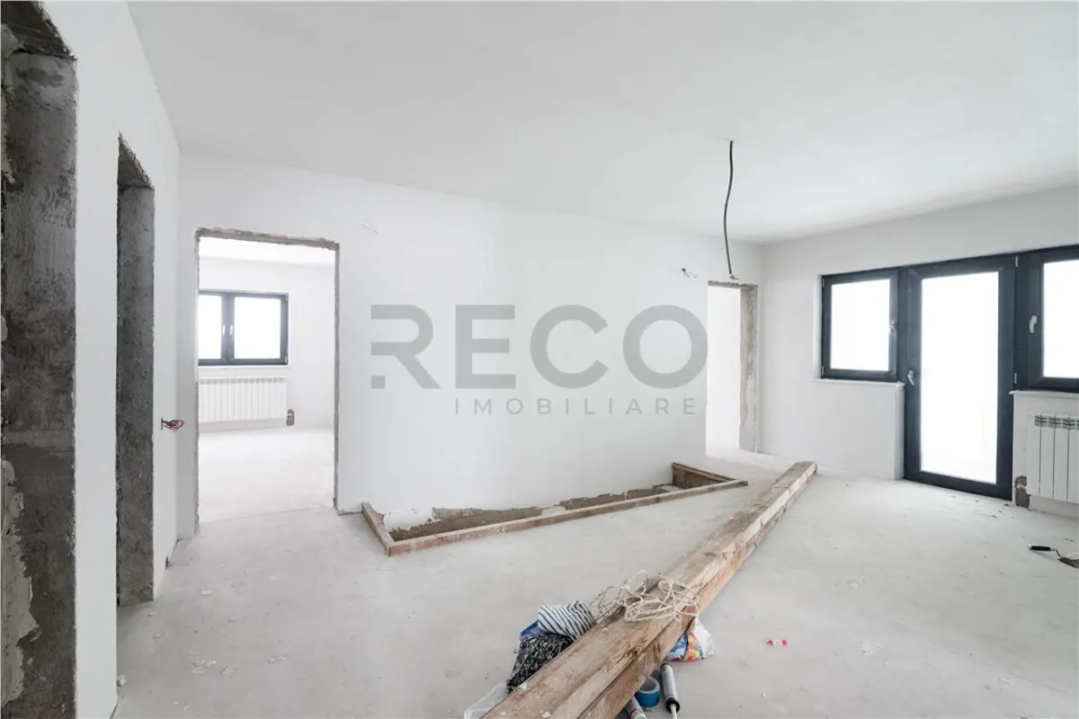 RECO Casa individuala 7 camere, Livada de Bihor, 1000 mp teren - foto 1