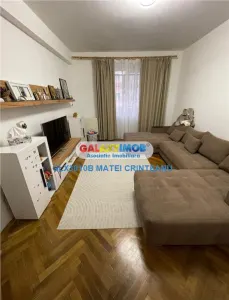 Vand apartament 2 camere Sectorul 5 - foto 1