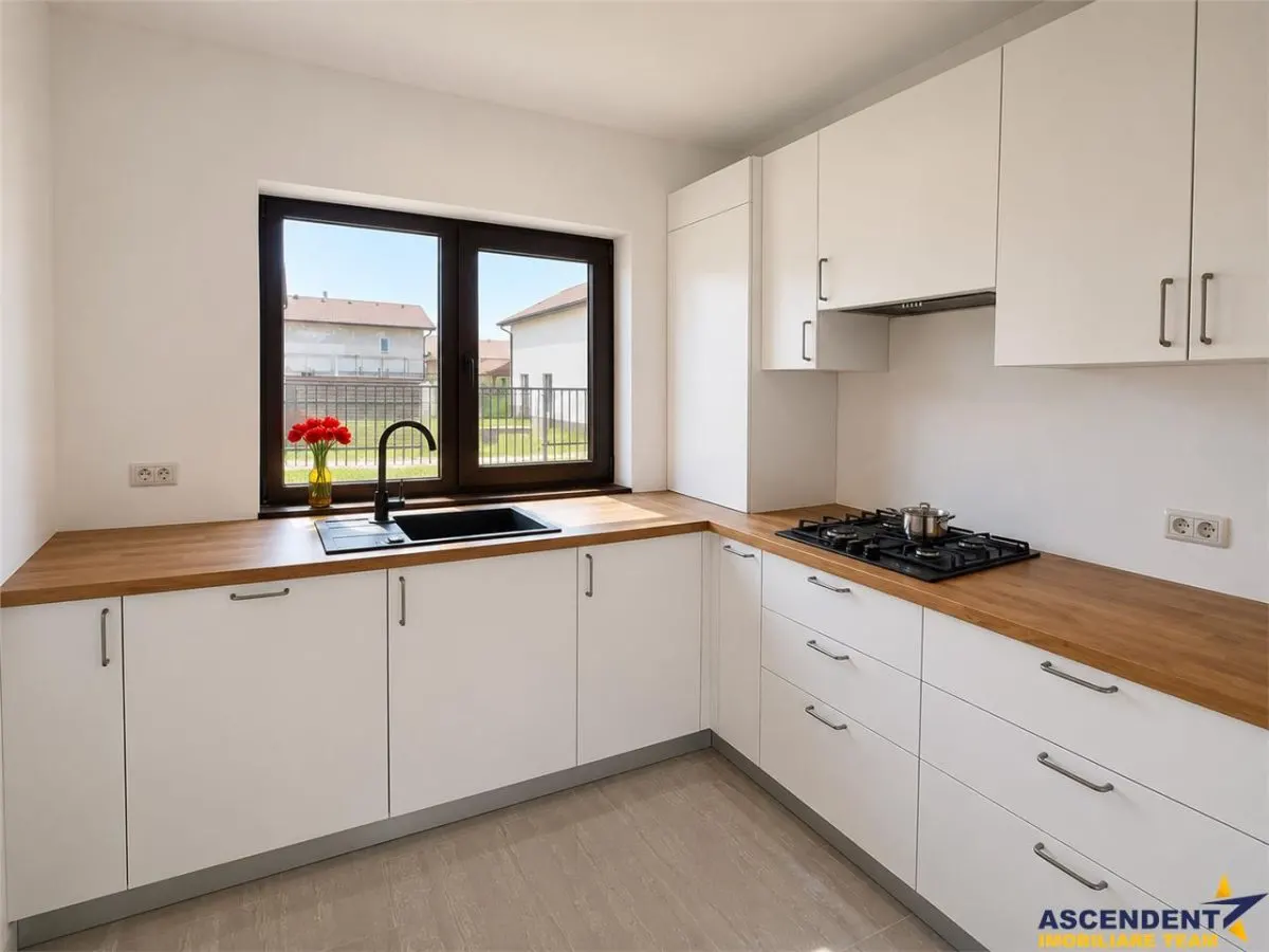 Pet friendly! Casa ergonomica, 2bai,  Tarlungeni, Brasov - foto 3