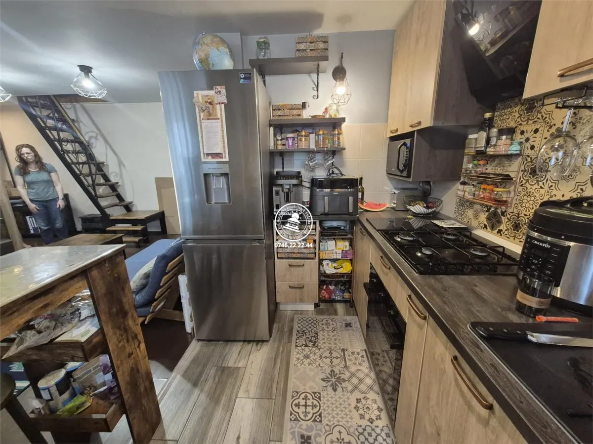 Vanzare apartament 4 camere ALEXANDRU cel BUN -IASI - foto 3