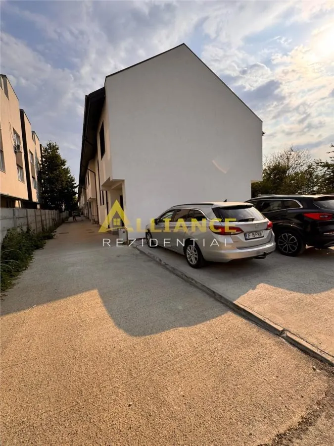 Vila P+1 4 camere 2 bai Popesti Leordeni - foto 2