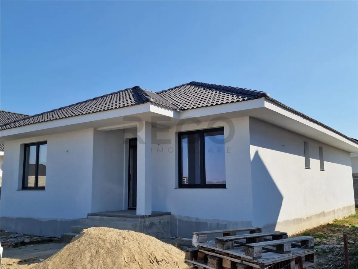 RECO Casa noua in Cihei, aproape de centura Oradiei - foto 1