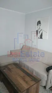 Apartament 2 Camere Podu Ros - Liceul Emil Racovita - foto 1