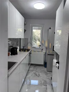 Apartament 3 camere | Decomandat, 72 mp - Zona Dambovita - Timisoara