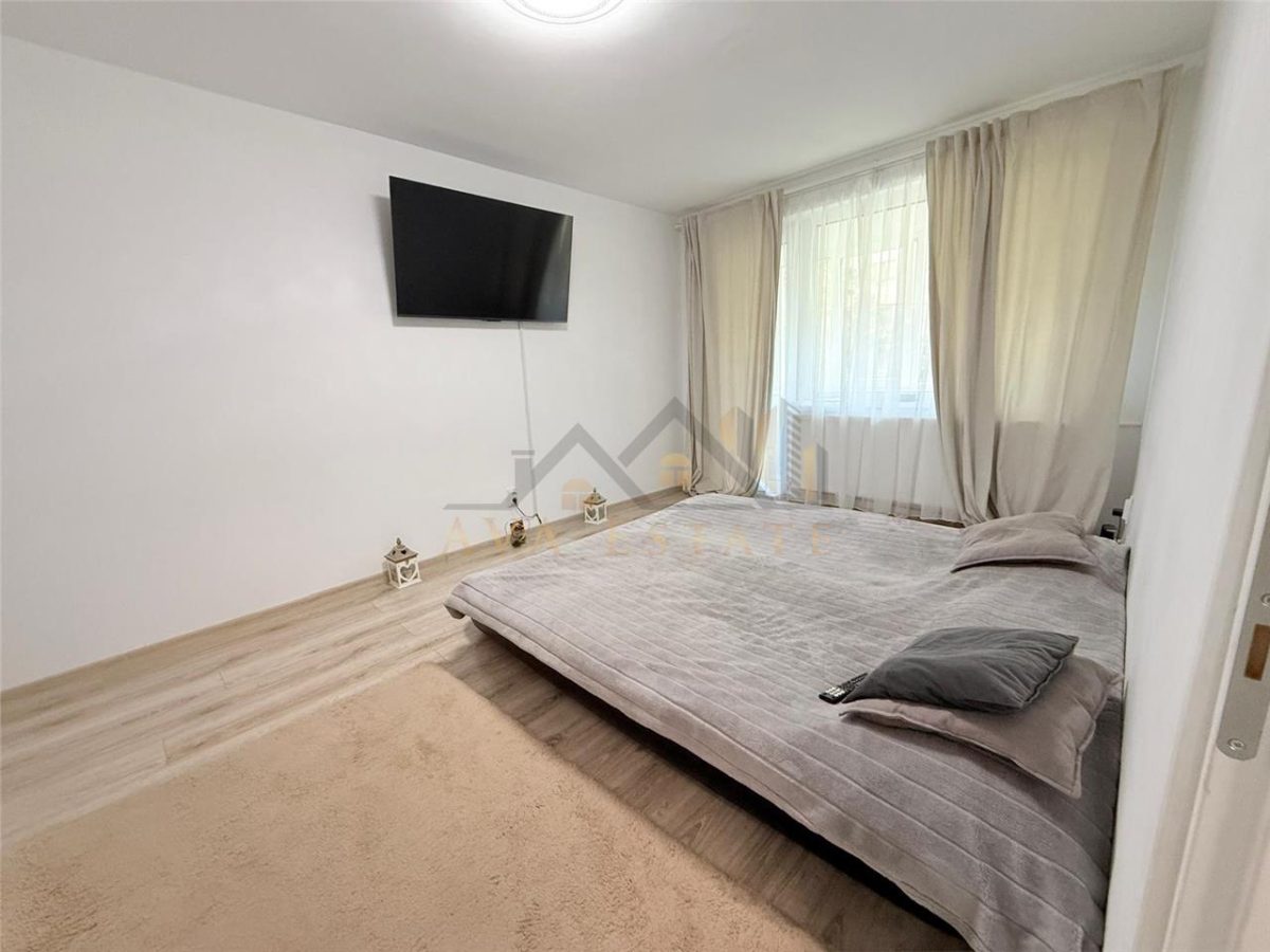 Apartament 3 camere | Decomandat, 72 mp - Zona Dambovita - foto 12