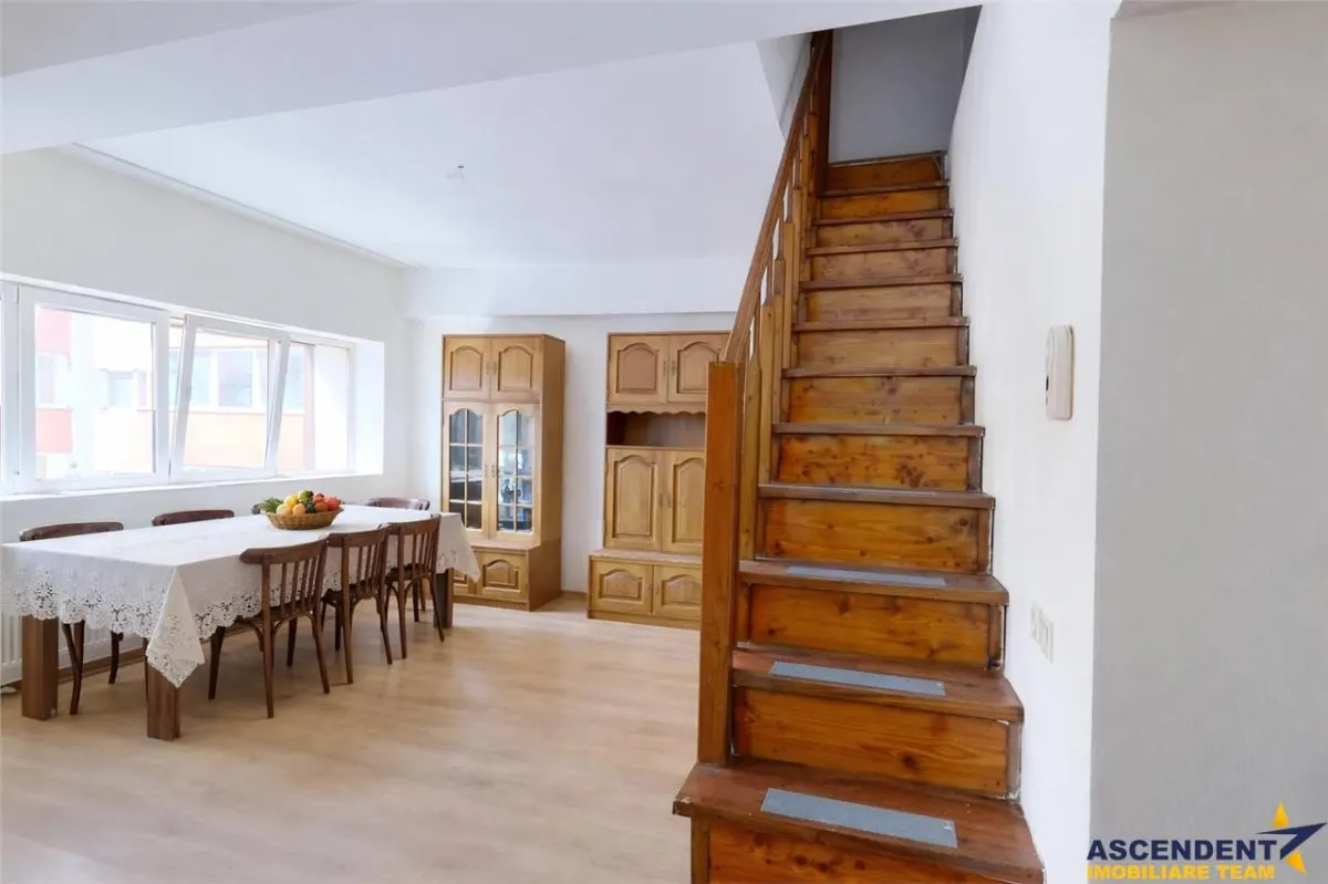Rezidenta pe doua nivele, 2 dormitoare si living,  eficenta energetic, Garii, Brasov - foto 5