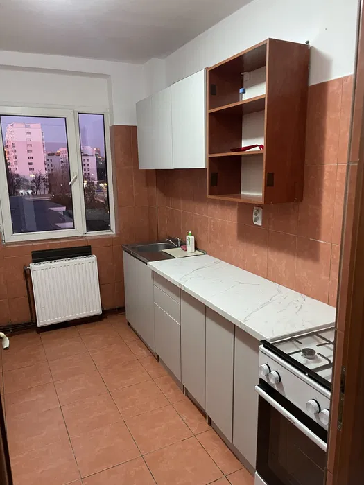 Apartament 2 camere PALAS - 380  EURO - foto 2