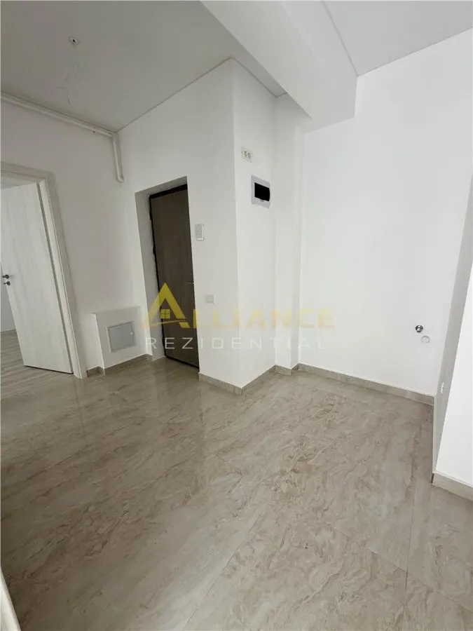 2 camere decomandat GATA DE MUTARE | Metrou Berceni - foto 3