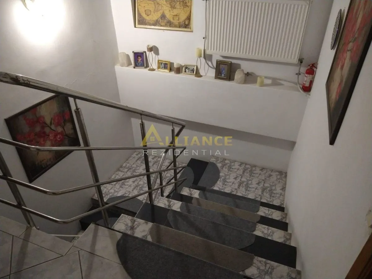 Casa Individuala Soseaua Oltenitei 1500 mp 11 Camere 4 bai - foto 14