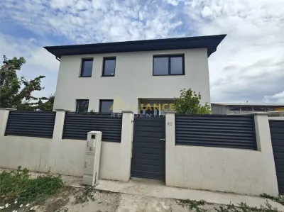 Vila 4 camere | 110 mp utili | Teren 320 mp - foto 3