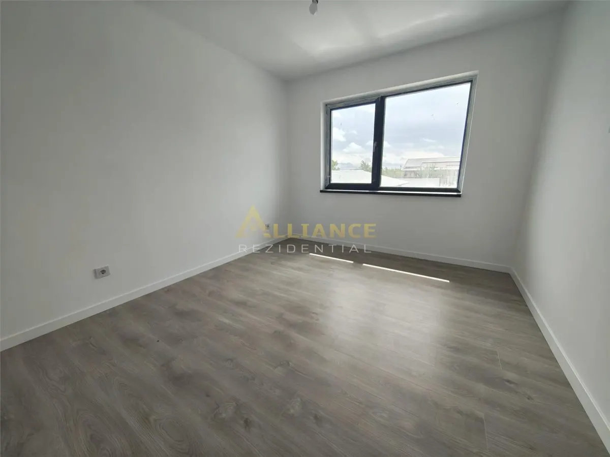 Vila 4 camere | 110 mp utili | Teren 320 mp - foto 7