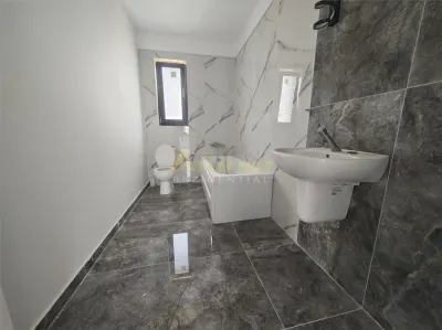 Vila 4 camere | 110 mp utili | Teren 320 mp - foto 8