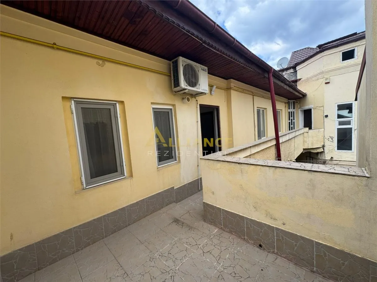 Apartament 44 mp + pivnita, fara risc seismic, accepta credit zona Vitan - foto 3