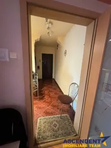 Apartament decomandat zona Spitalului Judetean la intrare pe Carpatilor,  Brasov - foto 10