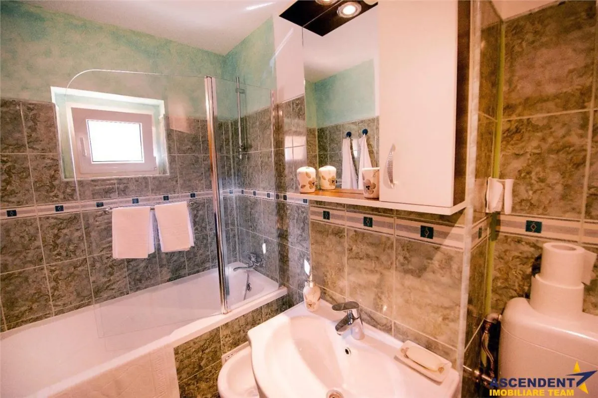 Apartament luminos cu 2 camere decomandate, Rasnov, Brasov - foto 11