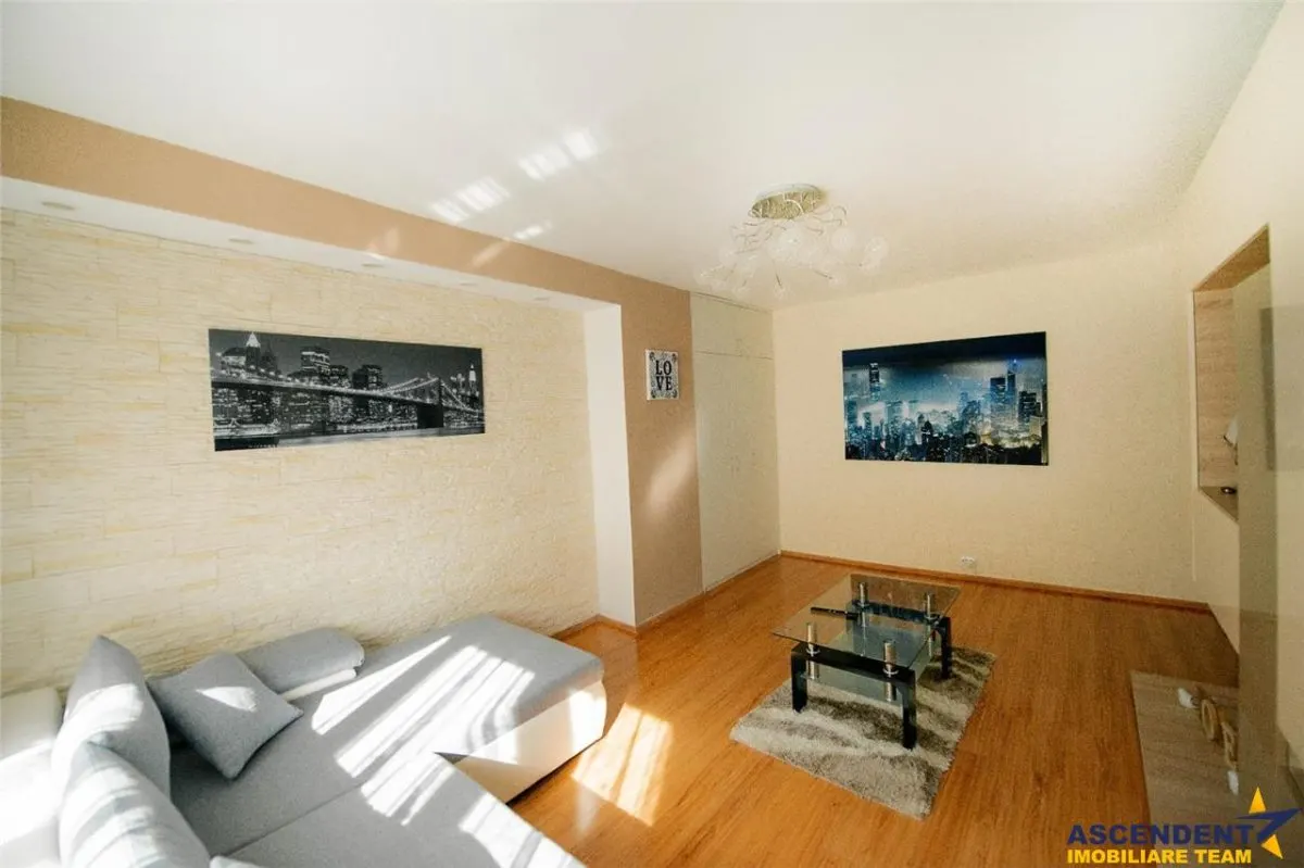 Apartament luminos cu 2 camere decomandate, Rasnov, Brasov - foto 14