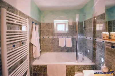 Apartament luminos cu 2 camere decomandate, Rasnov, Brasov - foto 4