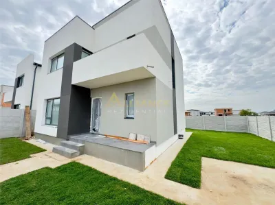 Vila individuala- 375mp teren- 4 camere- beci- Geamuri tripan - Berceni