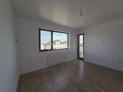 Vila individuala- 375mp teren- 4 camere- beci- Geamuri tripan - foto 6