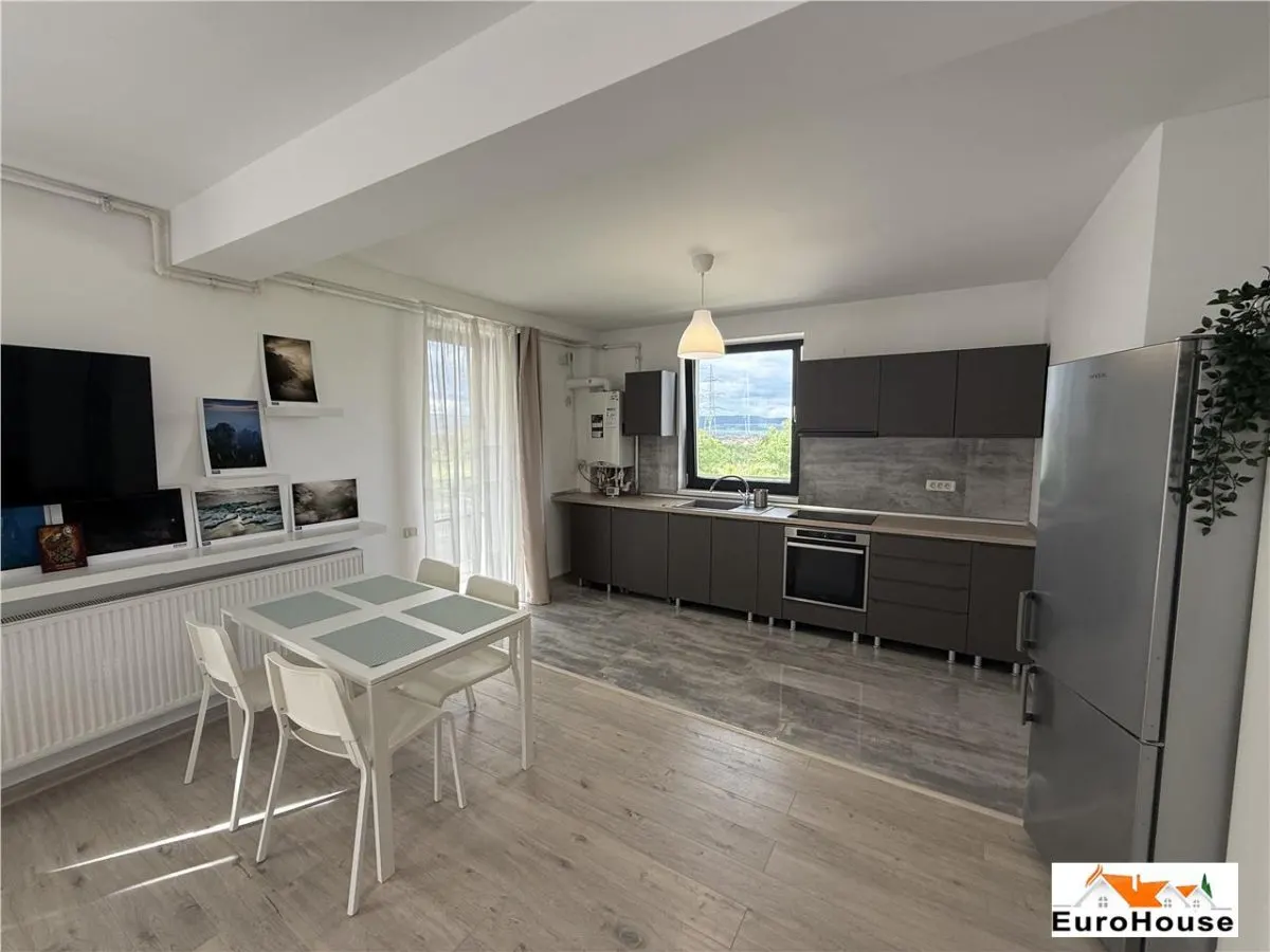 Apartament 2 Camere De Inchiriat - foto 4