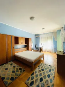 Vanzare Casa Vila cu piscina gradina 2500 mp Pipera - foto 18