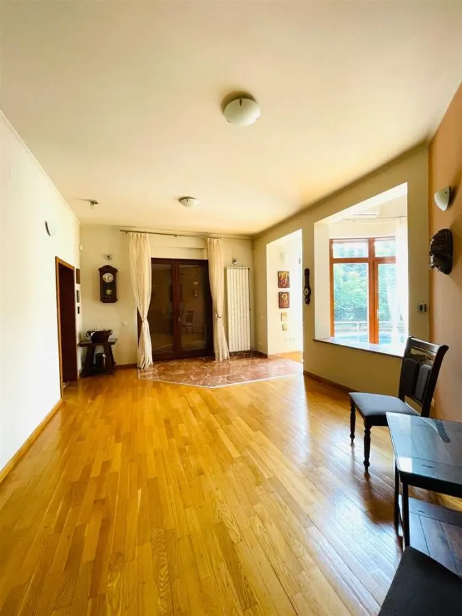 Vanzare Casa Vila cu piscina gradina 2500 mp Pipera - foto 8