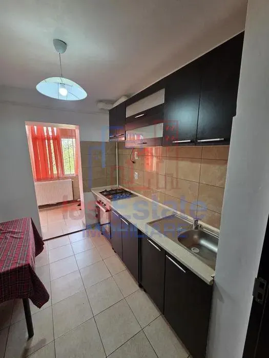 Apartament 2 Camere Nicolina 1 - Prima Statie - foto 8