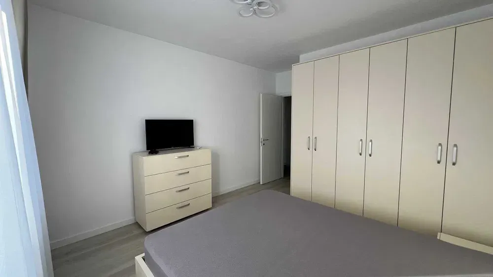 Apartament 2 Camere Conest - 450 euro - foto 4