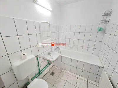 Apartament cu 2 camere,Bd. Stefan cel Mare - foto 9