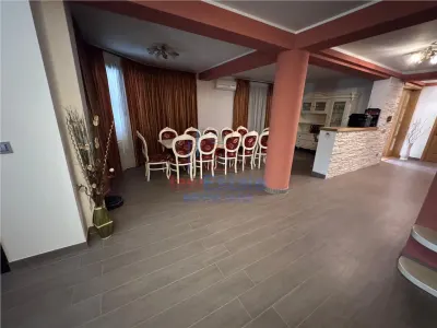 Casa - Vila frumoasa Rediu - CasaBlanca - foto 4