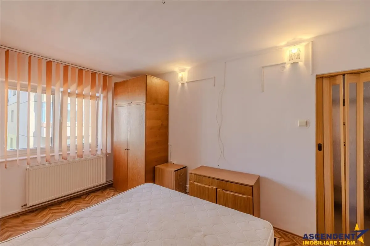 Apartament decomandat, 2 camere, insorit, balcon, loc parcare, 2 boxe. Astra, Brasov. - foto 14