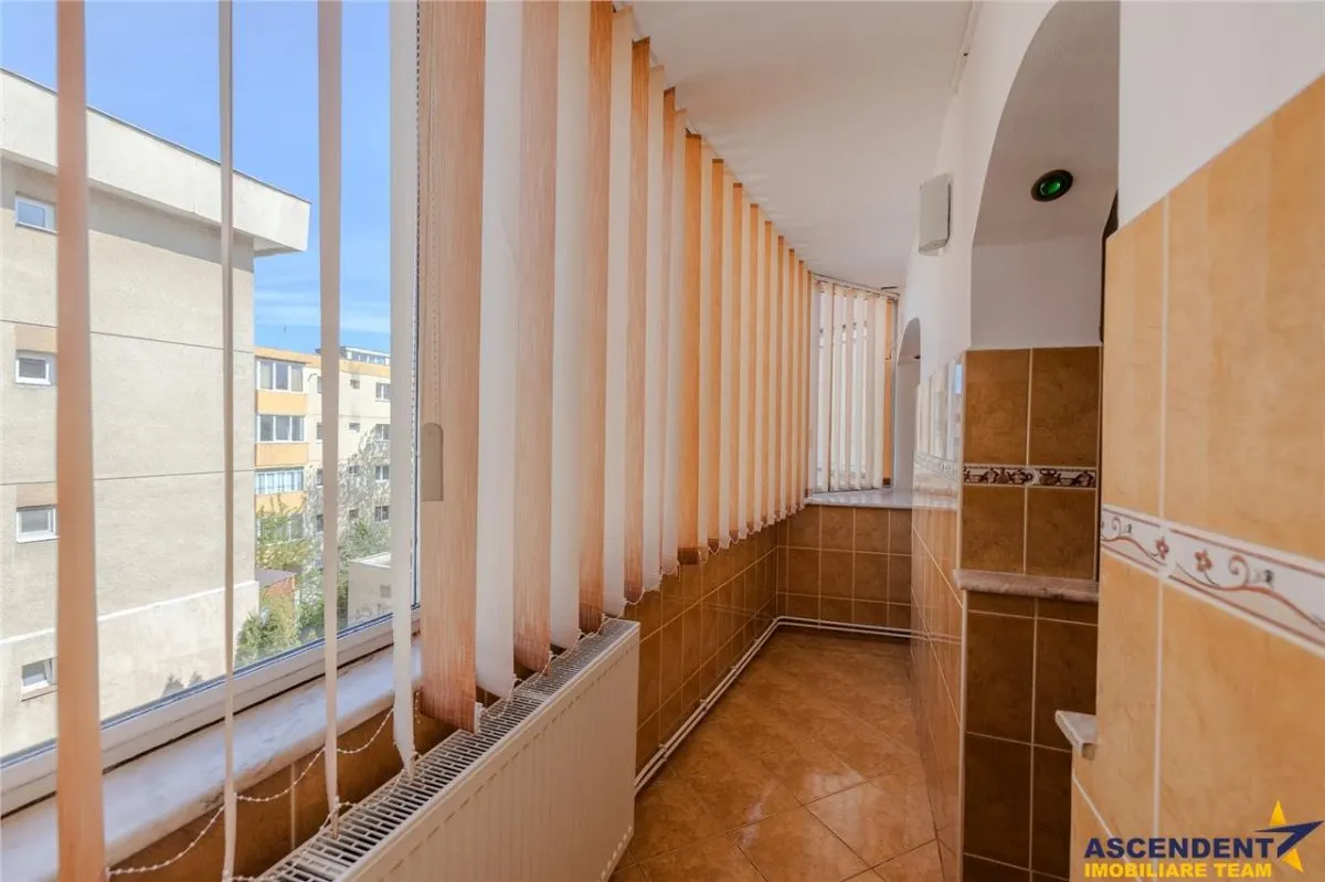 Apartament decomandat, 2 camere, insorit, balcon, loc parcare, 2 boxe. Astra, Brasov. - foto 17