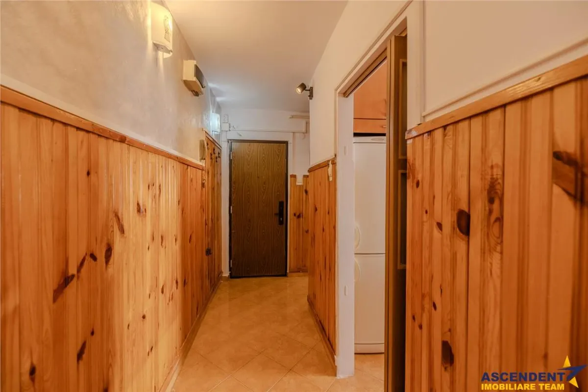 Apartament decomandat, 2 camere, insorit, balcon, loc parcare, 2 boxe. Astra, Brasov. - foto 19