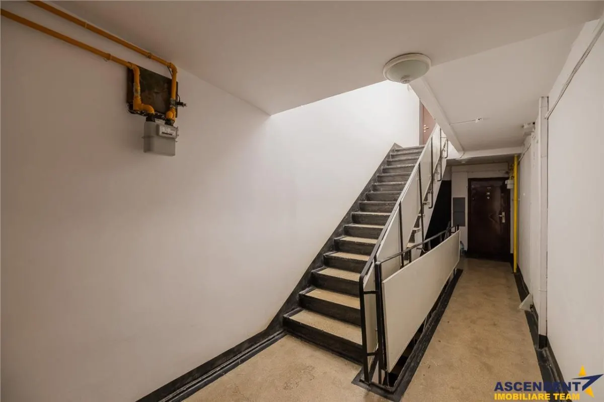 Apartament decomandat, 2 camere, insorit, balcon, loc parcare, 2 boxe. Astra, Brasov. - foto 22