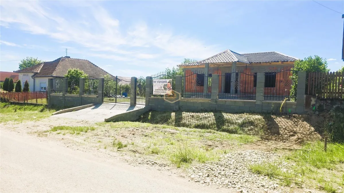 VIDEO | Casa Noua cu 4 camere - Teren imprejmuit 1.420 mÂ² | Viile Satu Mare - foto 15