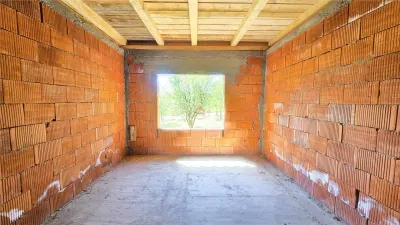 VIDEO | Casa Noua cu 4 camere - Teren imprejmuit 1.420 mÂ² | Viile Satu Mare - foto 6