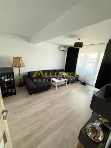 Apartament 2camere /mobilat si utilat /54mp   /metrou Berceni 15min/parcare inclusa - foto 1