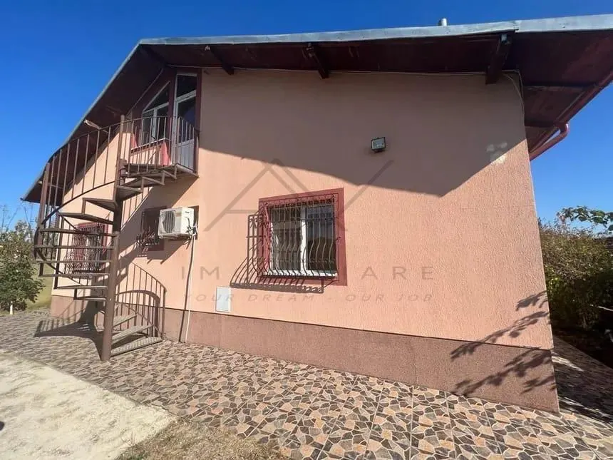 VANZARE VILA INDIVIDUALA | CASA DE VACANTA PRAHOVA PREDESTI TEREN 1000 mp - foto 4