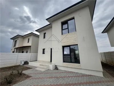 VILA DE VANZARE DOMNESTI LA CHEIE 4 CAMERE - TEREN- PANOURI FOTOVOLTAICE - foto 4