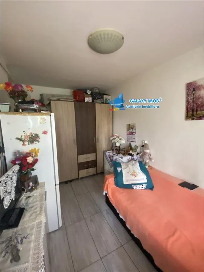 GARSONIERA  DE VANZARE IACOB ANDREI FERENTARI - foto 8