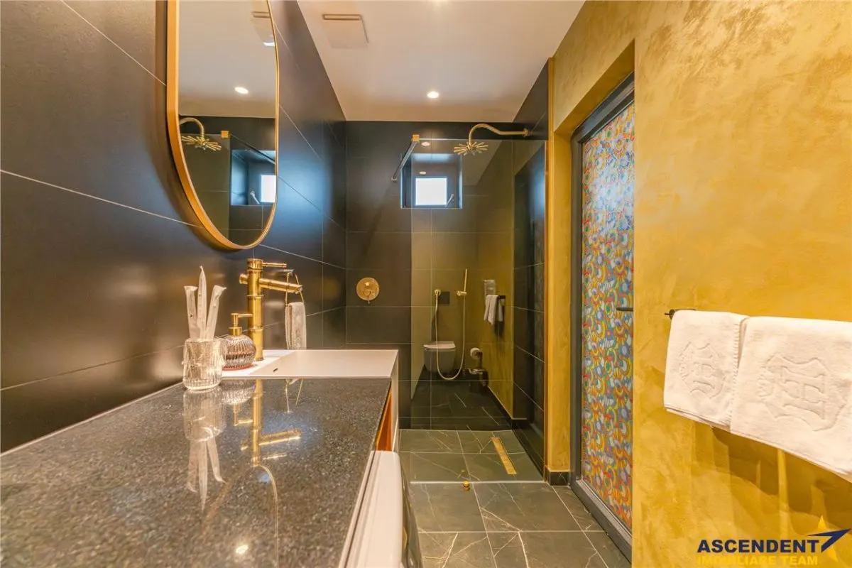 FILM& 3D! Vila high tech, cu semineu, jacuzzi, terasa, 7 camere, Central, Brasov - foto 13