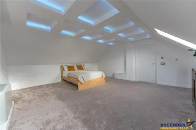 FILM& 3D! Vila high tech, cu semineu, jacuzzi, terasa, 7 camere, Central, Brasov - foto 19