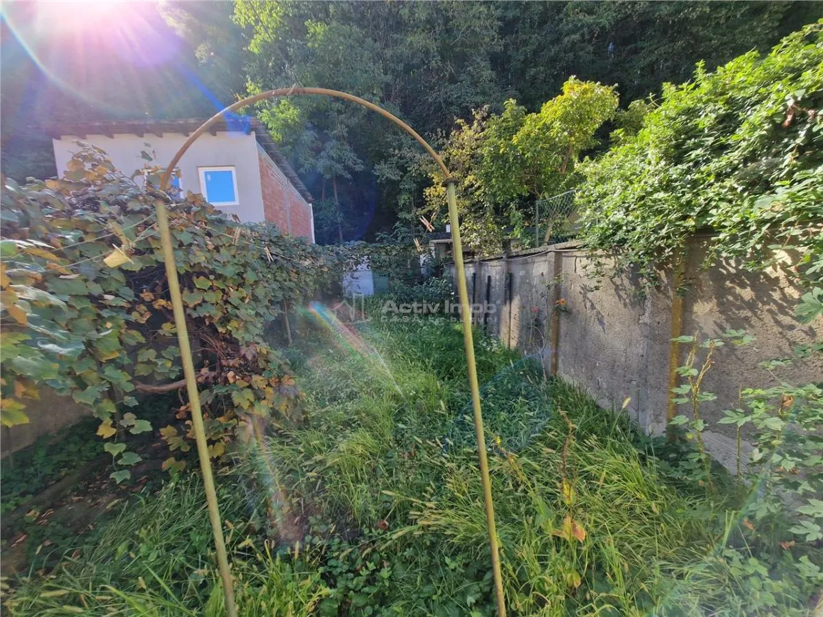 Resita Casa 5 Cam D-P-Etj.1 si Curte - foto 9