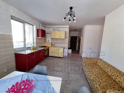 15 August! Apartament 3 camere, Dambul Rotund, strada Lombului+Garaj - foto 2